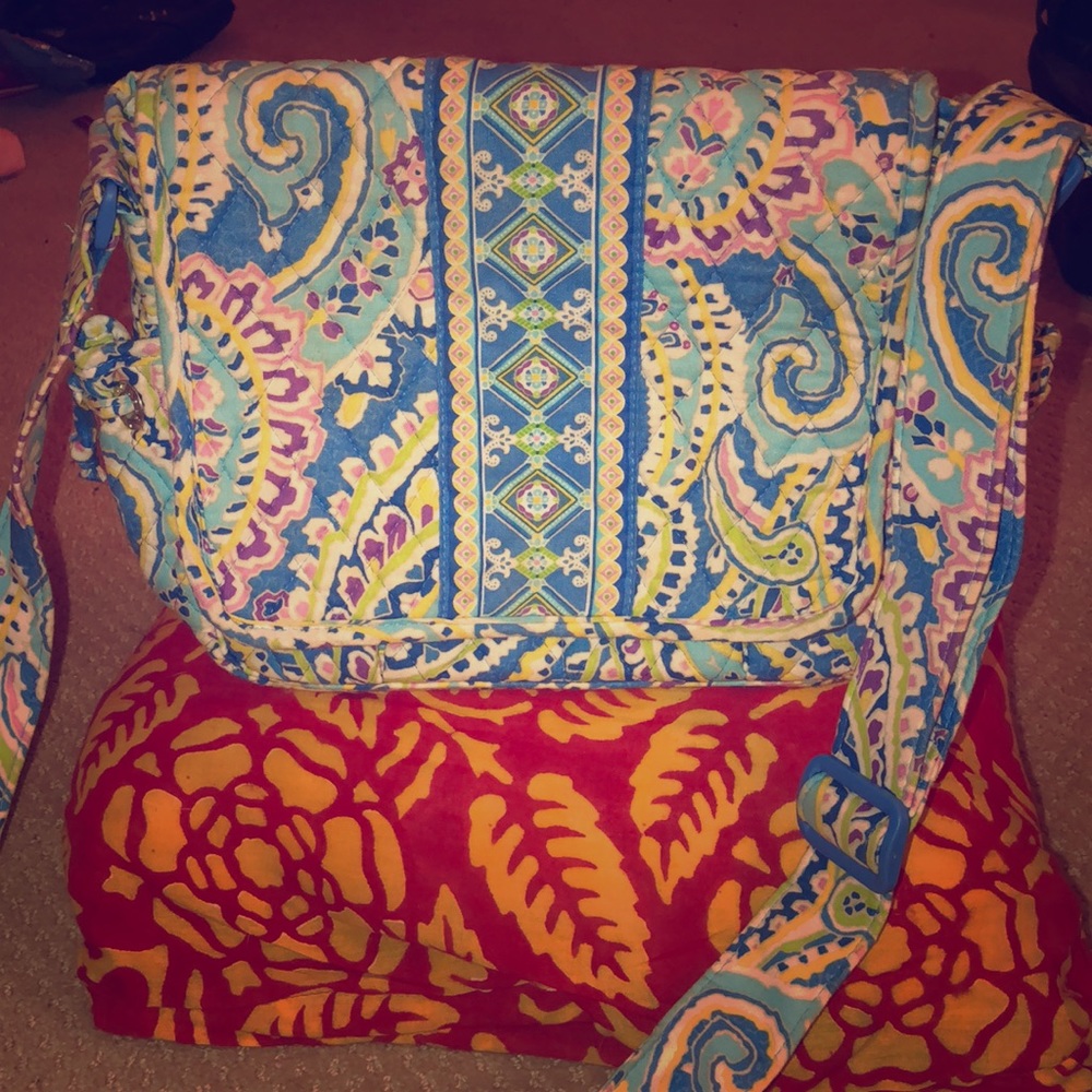 Vera Bradley across body purse
